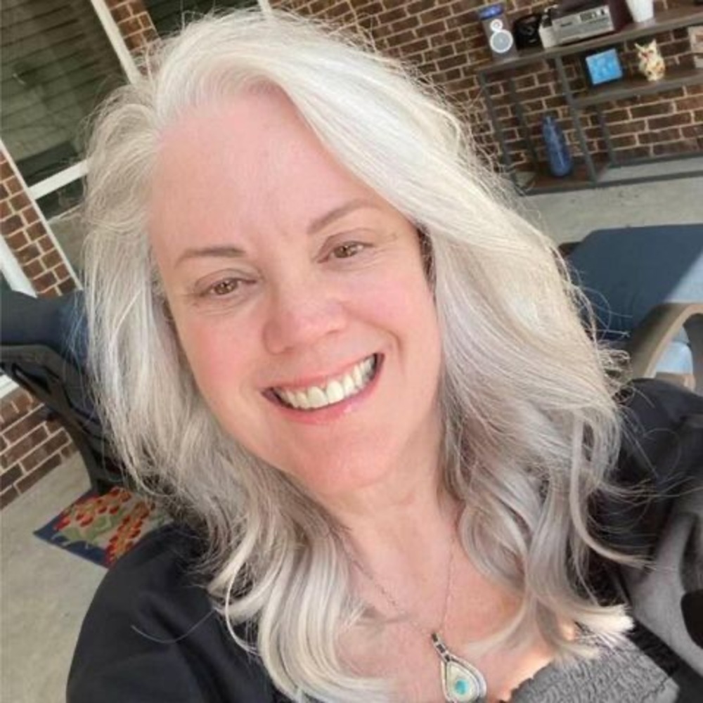 Meet your Posher, Lori